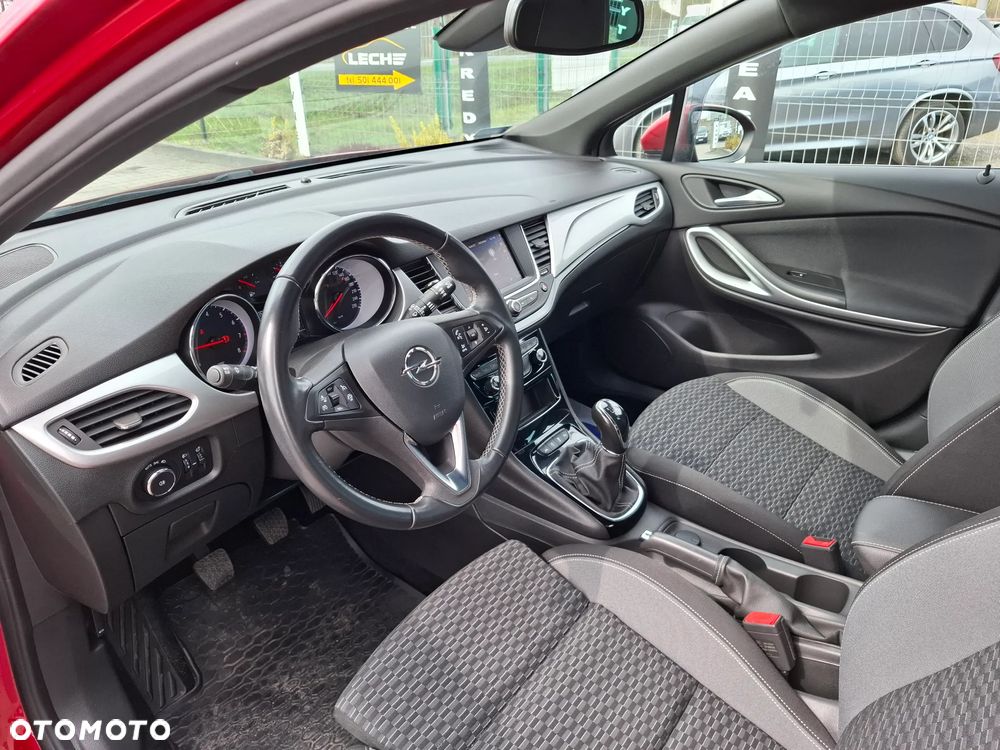 Opel Astra 1.2 T Edition S&S - 12