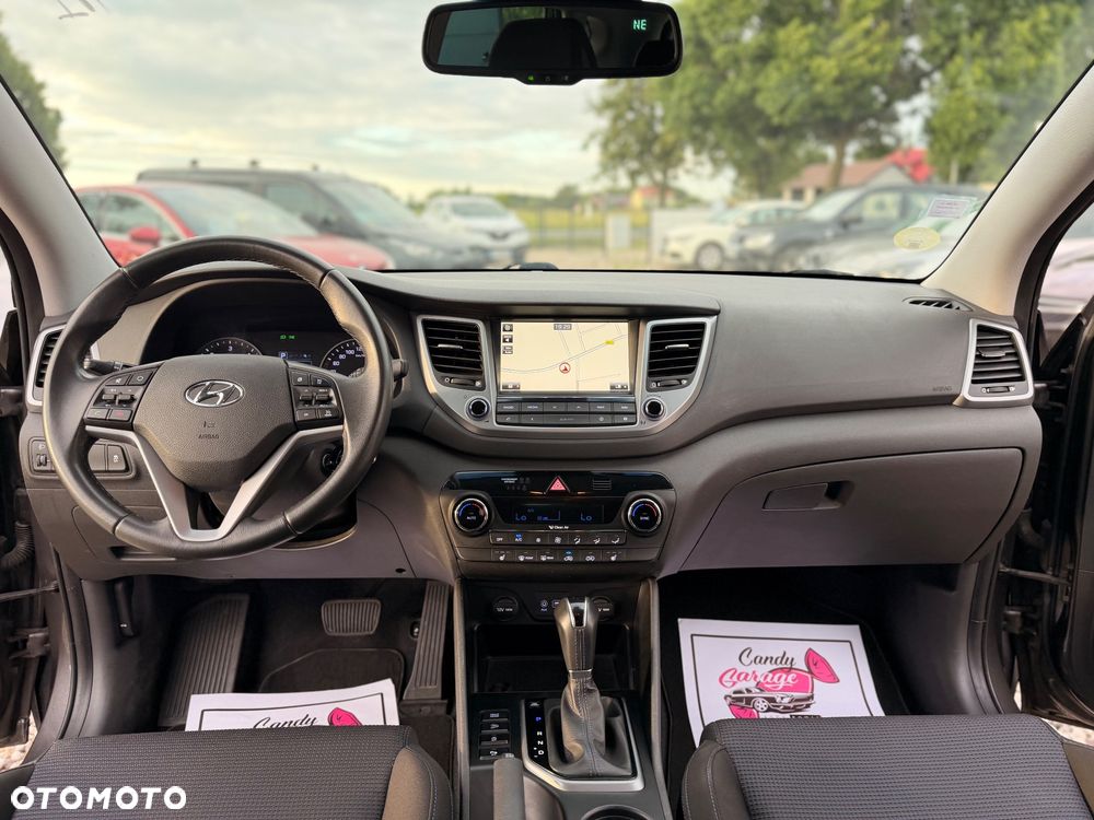 Hyundai Tucson blue 1.7 CRDi 2WD DCT Premium - 36