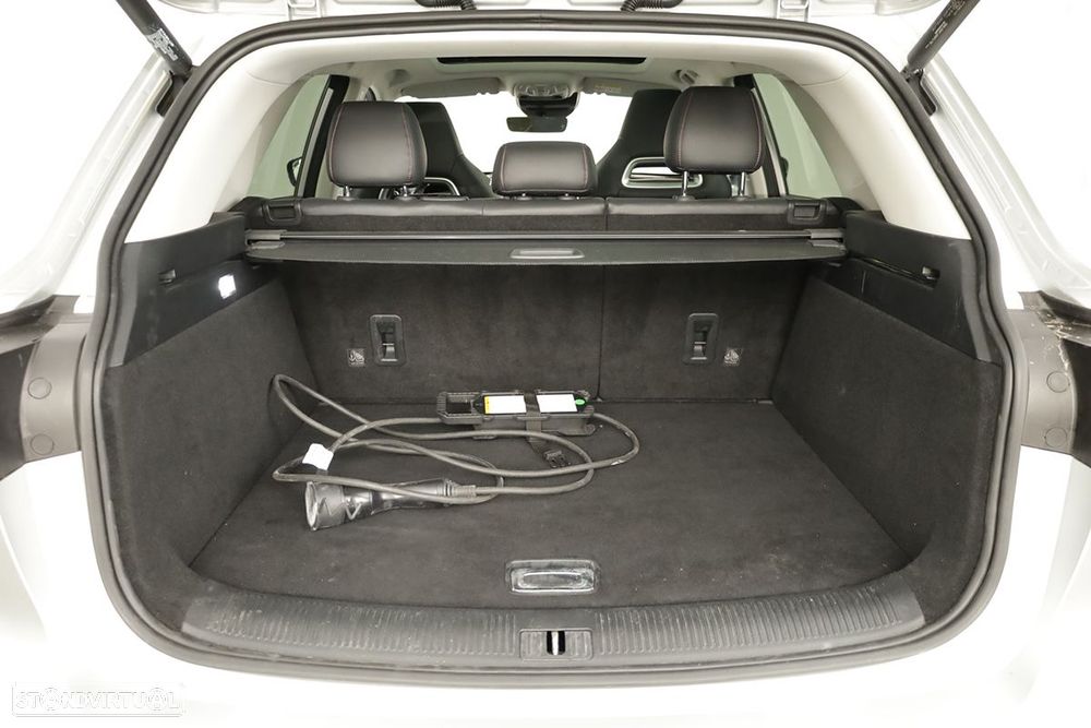 MG EHS 1.5 T-GDI Plug-in Hybrid Luxury - 24