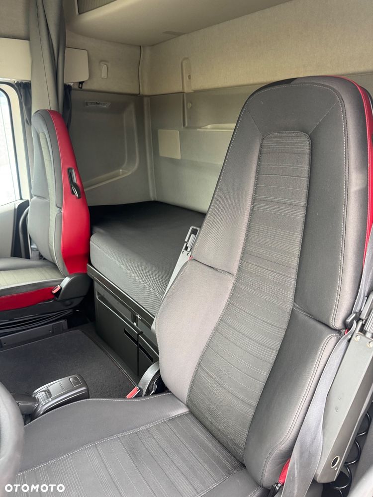 Volvo FH 500 / Euro 6 / Automat / Full Spoiler / I COOL Park / Lodówka / Import France - 23