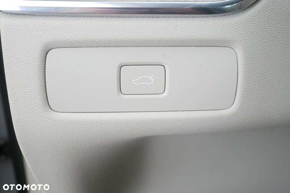 Volvo XC 60 - 18