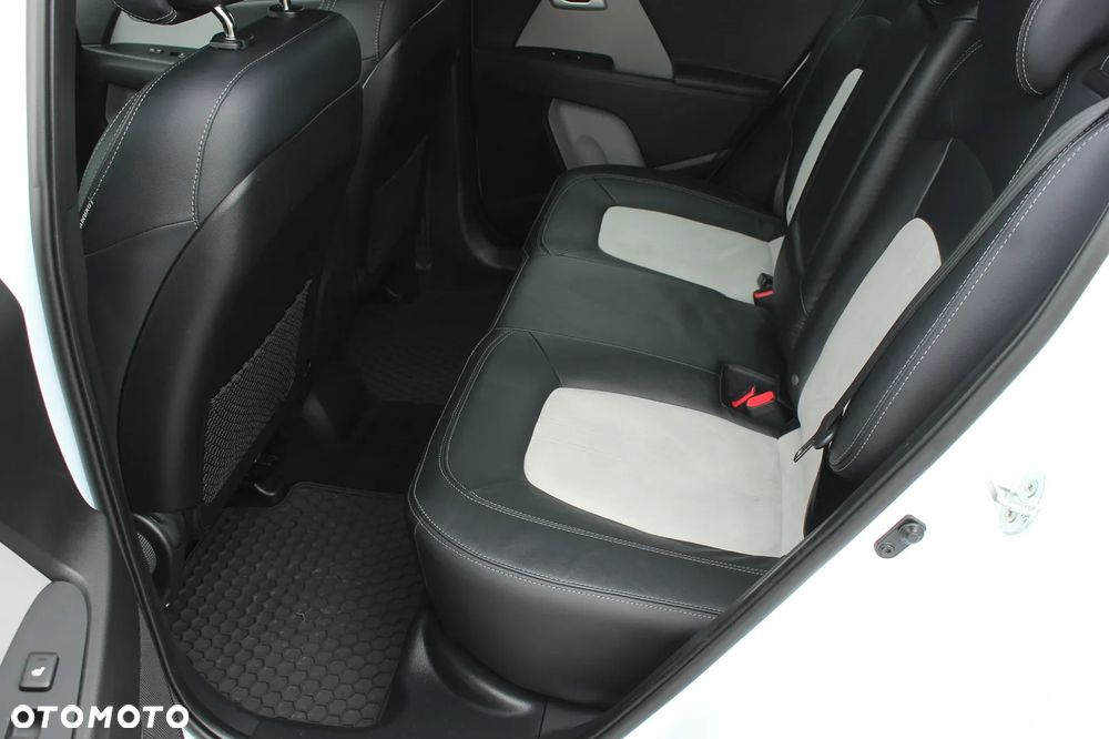 Kia Sportage 1.7 CRDI XL 2WD - 30