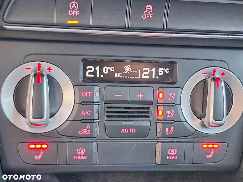 Audi Q3 - 30