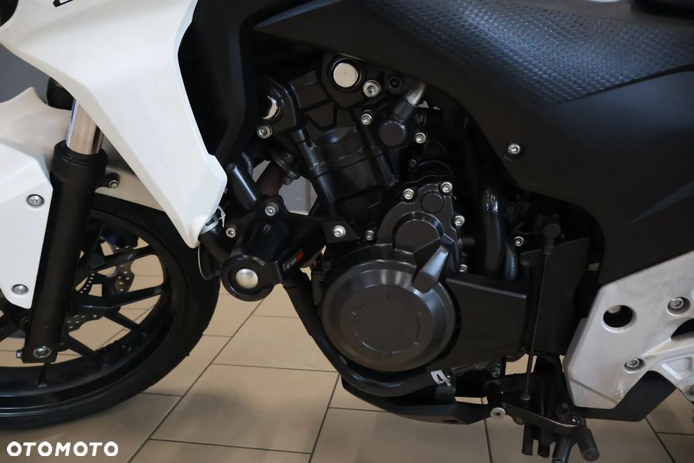 Honda CB - 10