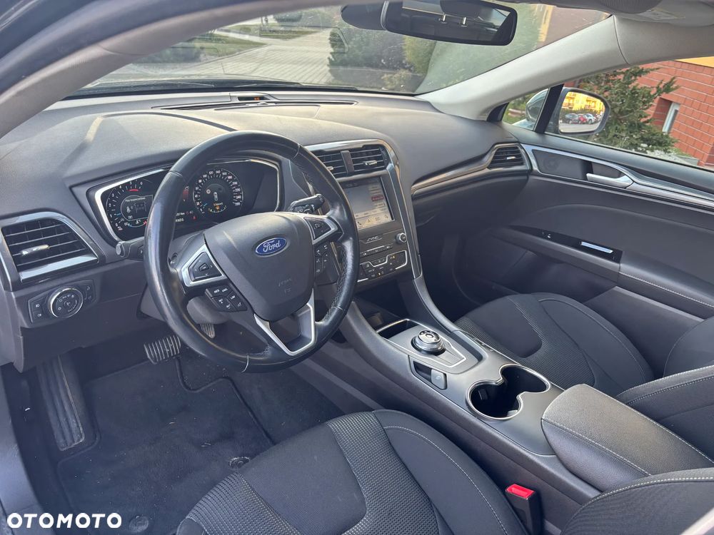 Ford Mondeo 2.0 TDCi STart-Stopp PowerShift-Aut Titanium - 17