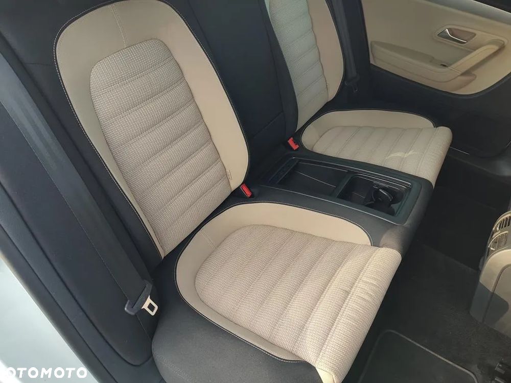 Volkswagen CC 1.4 TSI BMT DSG - 11