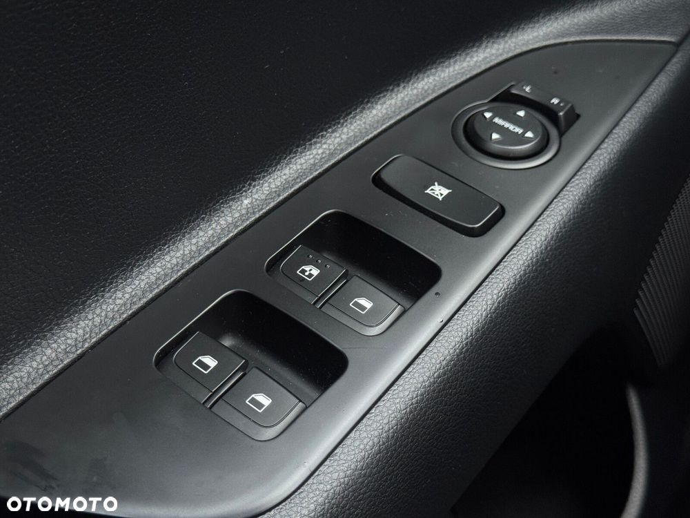 Kia Stonic 1.0 T-GDI M - 33