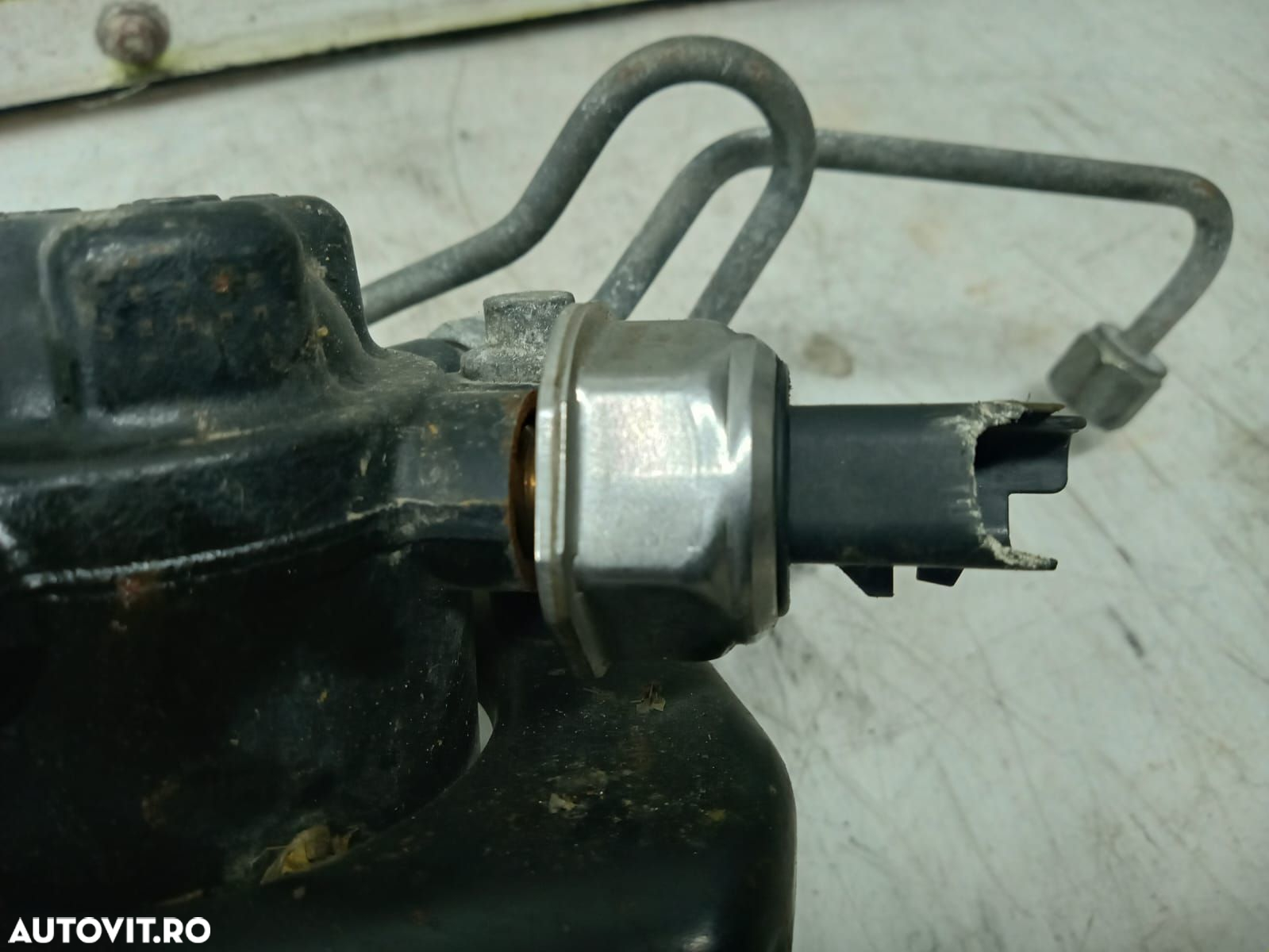 Rampa injectoare 4m5q9d280db 1.8 tdci QYBA Ford Focus 2 [2004 - 2008] - 3