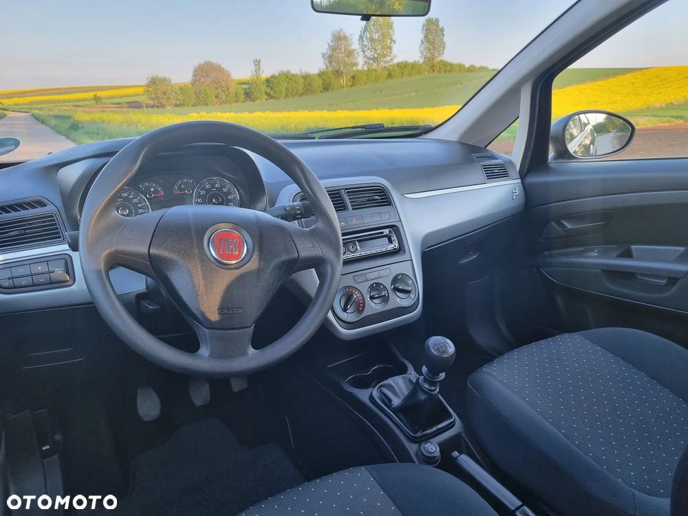 Fiat Punto - 6
