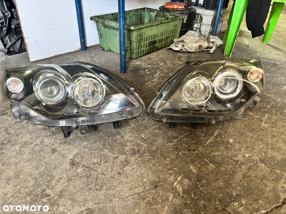 Lampy przednie Renault Laguna III - 1