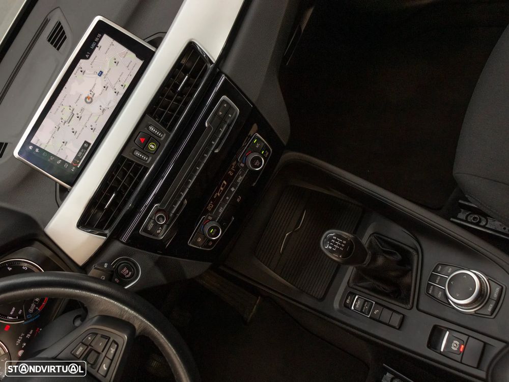 BMW X1 16 d sDrive - 29