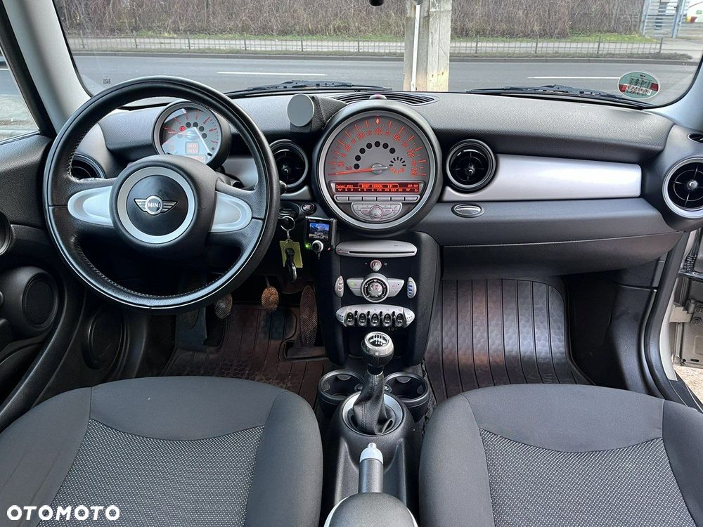 MINI Cooper - 23