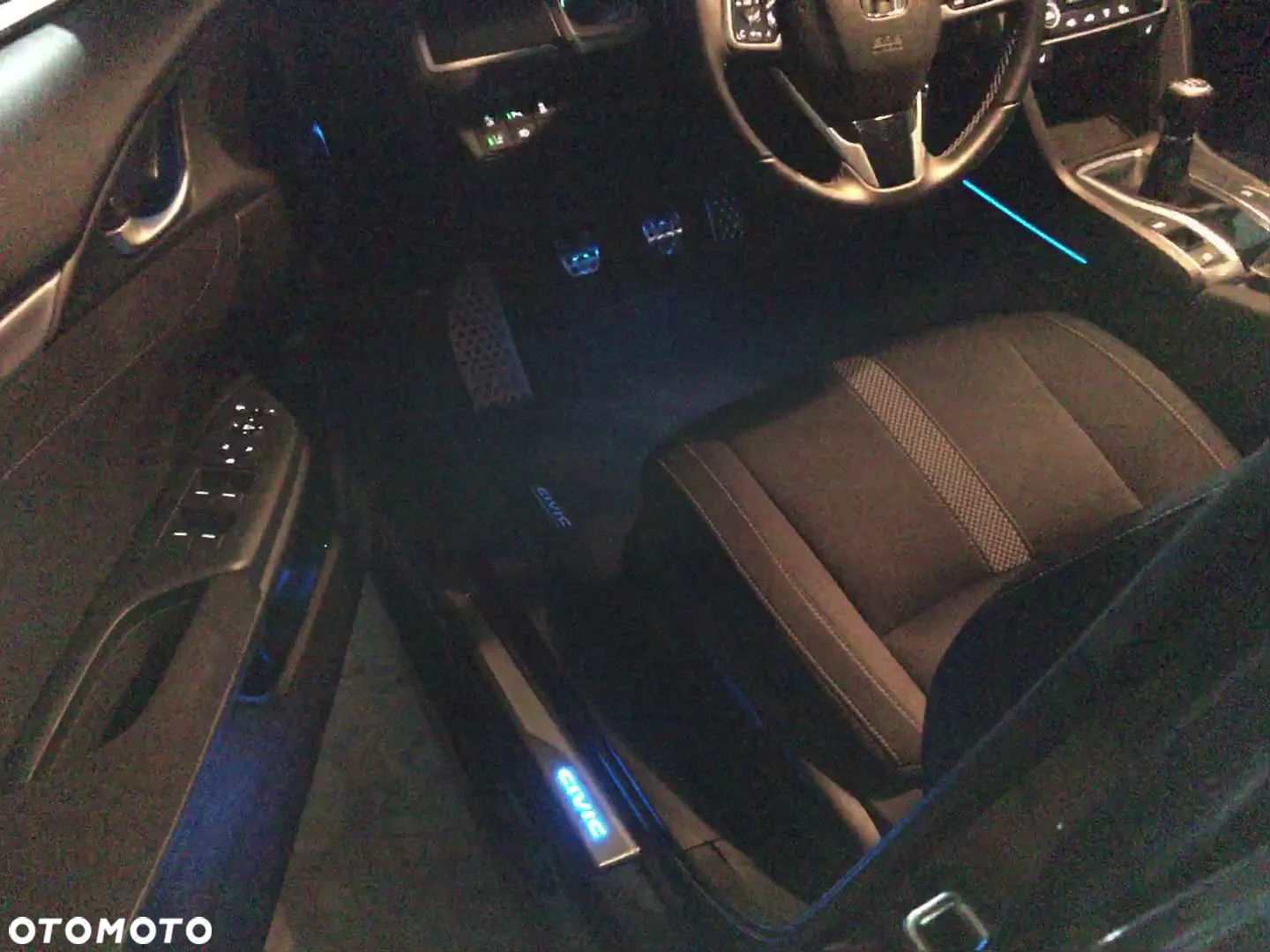 Honda Civic 1.5 T Elegance - 9