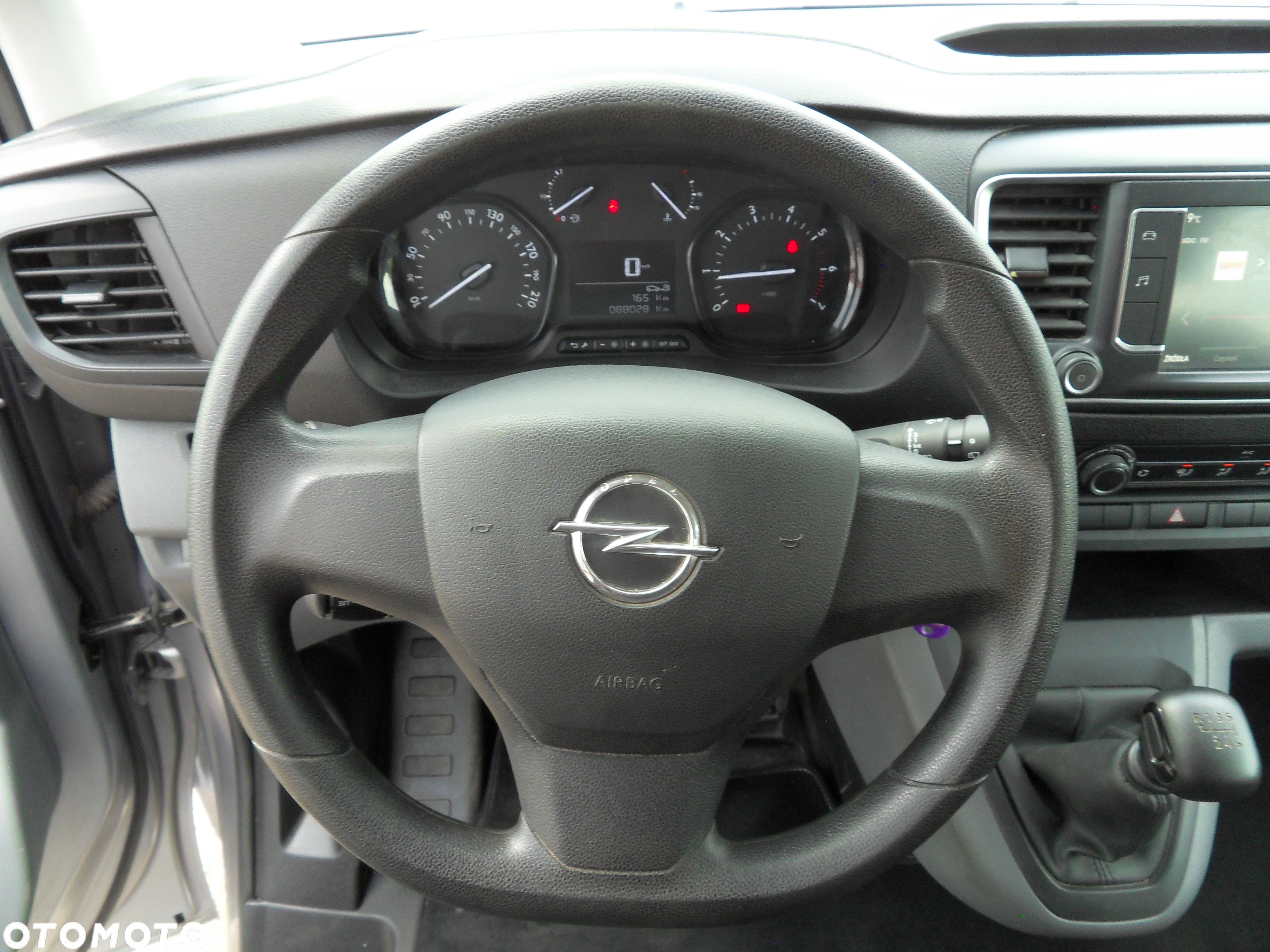 Opel VIVARO C - 16