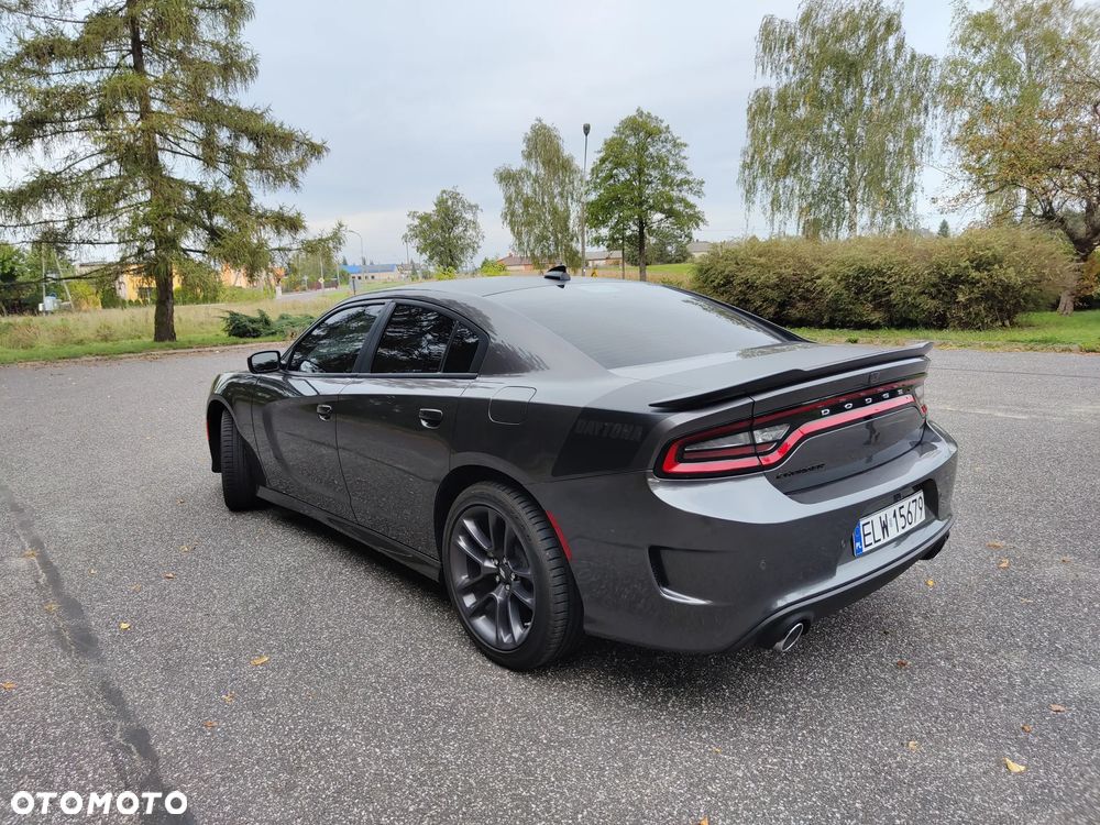 Dodge Charger 5.7 R/T Daytona - 11