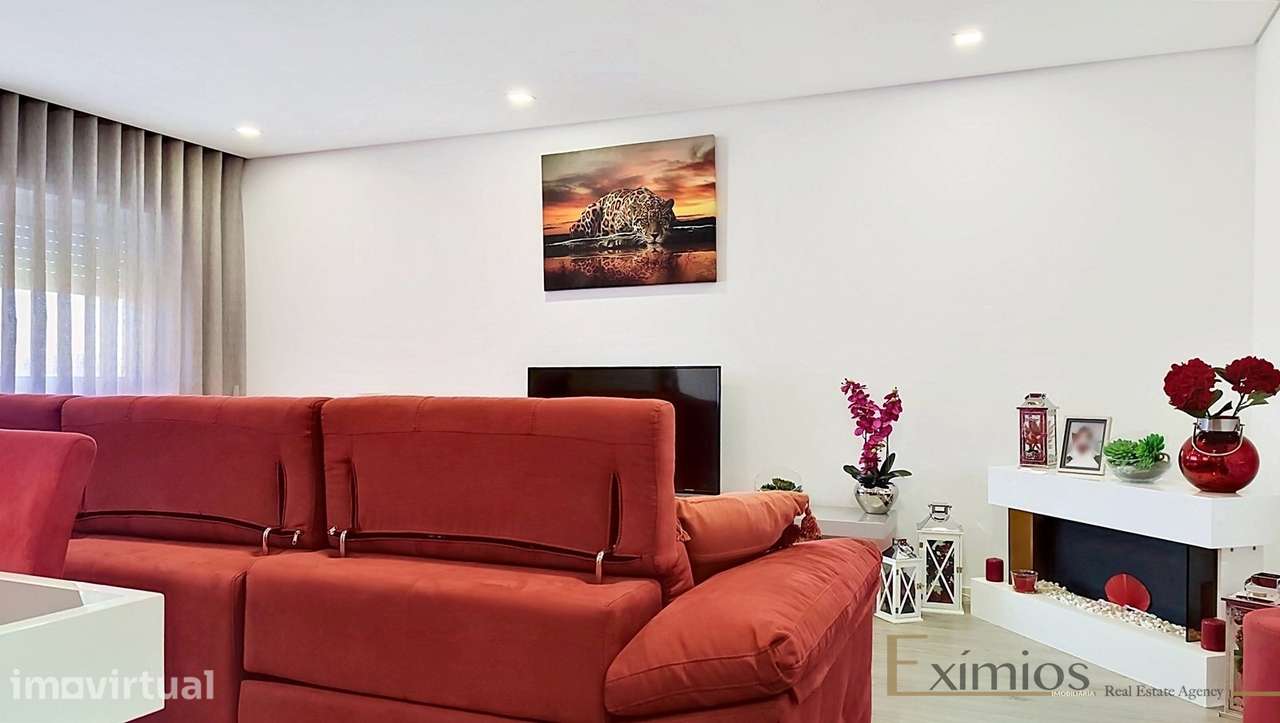 Apartamento T3 totalmente remodelado, no centro da Póvoa de Varzim - Grande imagem: 3/22