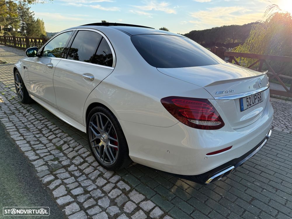 Mercedes-Benz E 63 AMG S 4-Matic+ - 6