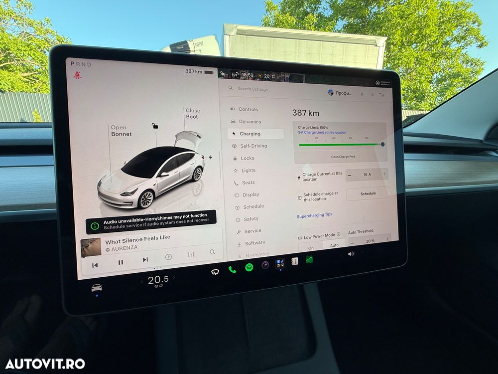 Tesla Model 3 Standard Reichweite Plus Hinterradantrieb - 28