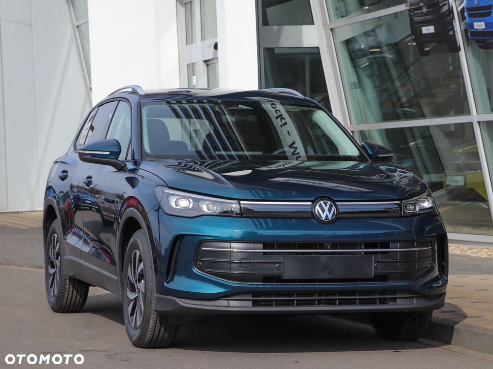 Volkswagen Tiguan - 8