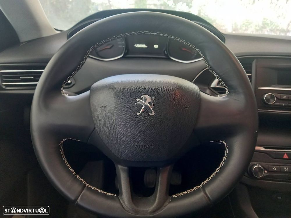 Peugeot 308 SW HDi FAP 90 Active - 10
