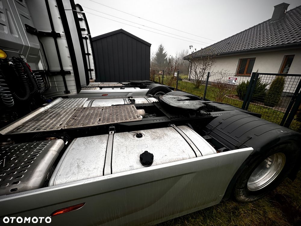 Iveco IVECO S-WAY 490 AS - 6