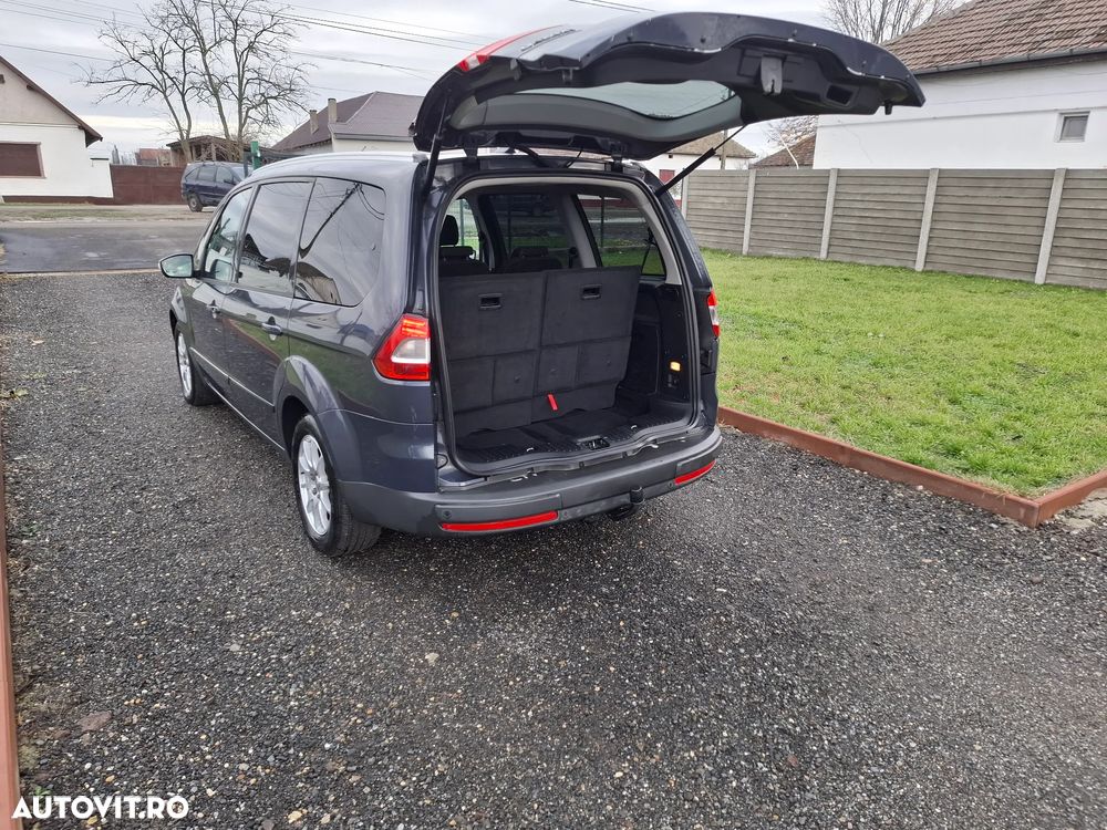 Ford Galaxy 2.0 TDCi Ghia - 3