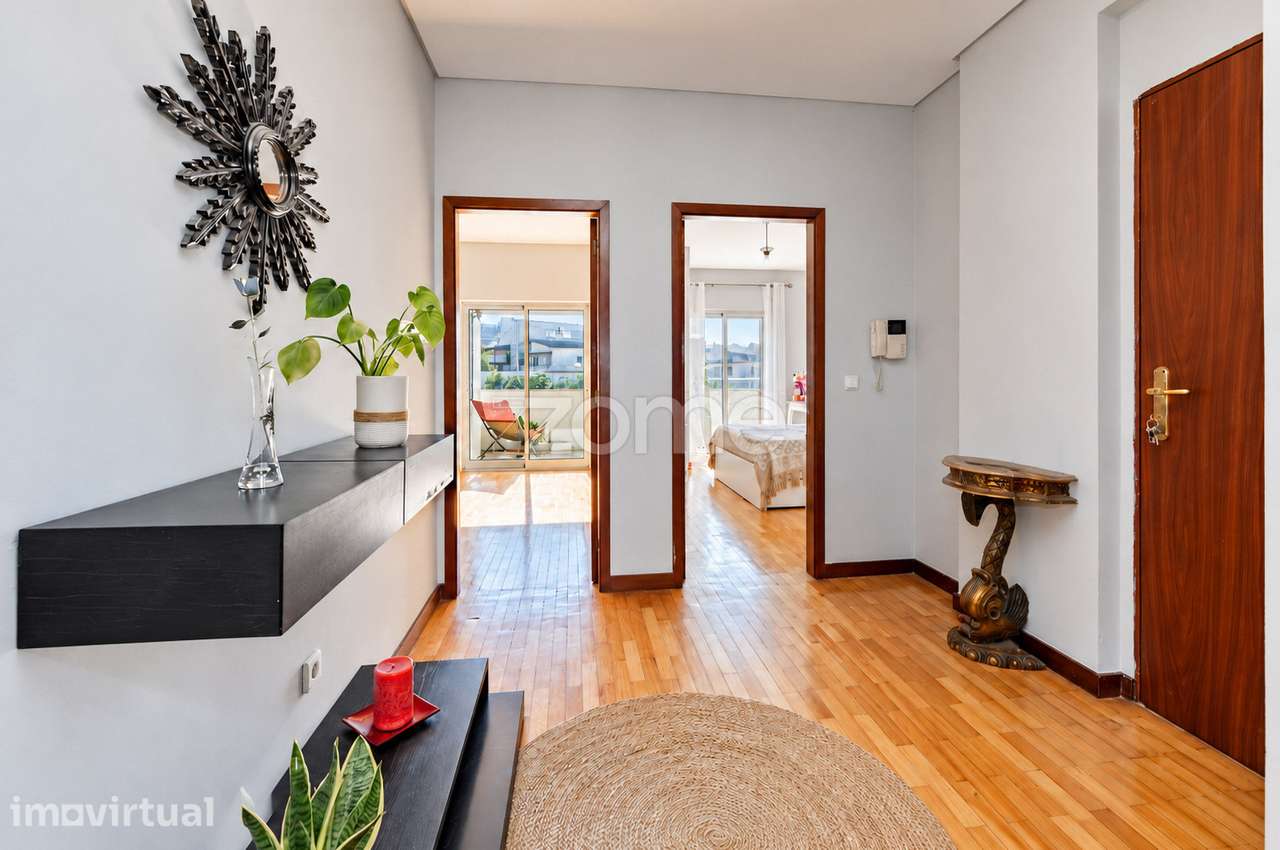 Apartamento T3 Com Vistas Desafogadas e Garagem Fechada - Lomar, Braga - Grande imagem: 2/29