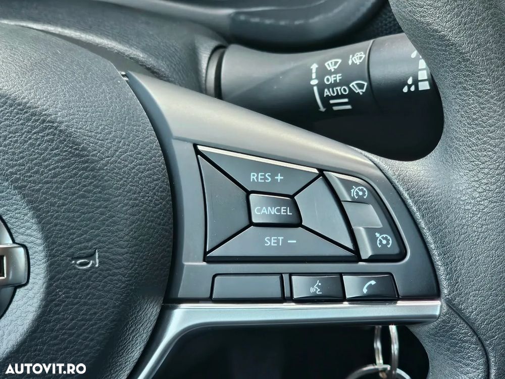 Nissan Juke - 12