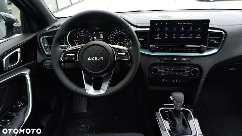 Kia XCeed - 15