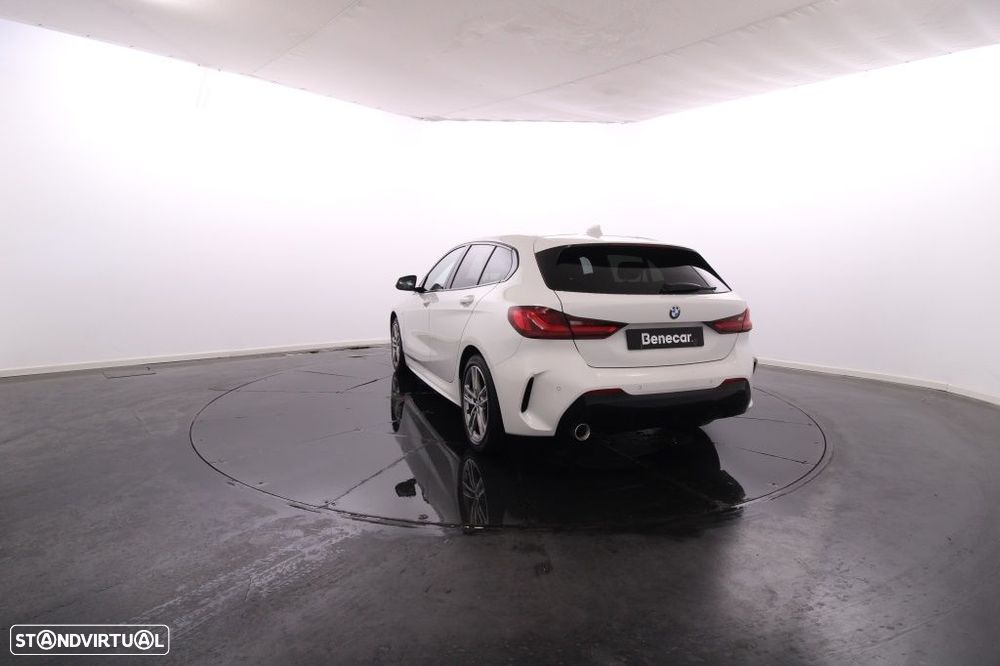 BMW 116 d Pack Desportivo M Auto - 5