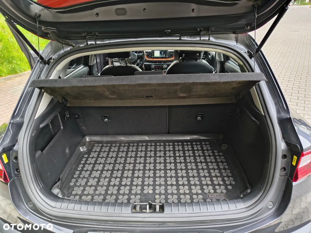 Kia Stonic 1.0 T-GDI L - 14