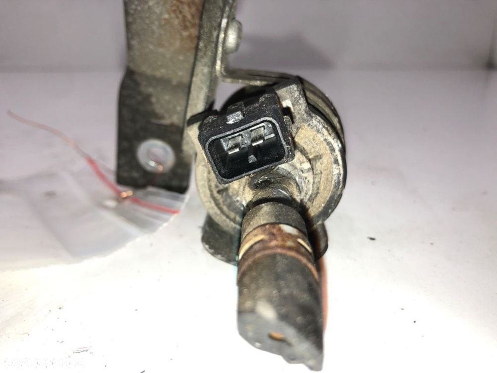 POMPA WEBASTO  TOYOTA AURIS (_E15_) 2006 - 2012 1.4 D-4D (NDE150_) 66 kW [90 KM] olej napędowy 2007 - 4