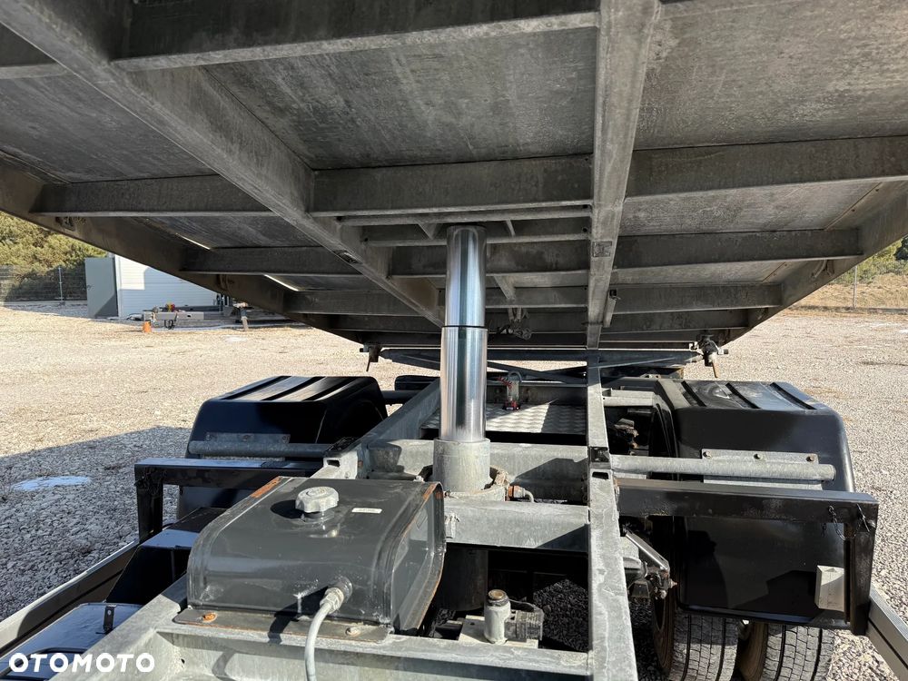 Mitsubishi CANTER FUSO - 15