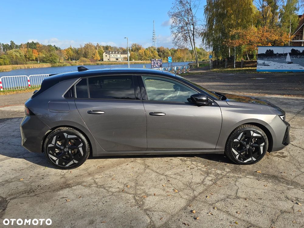 Opel Astra 2023 photo 3