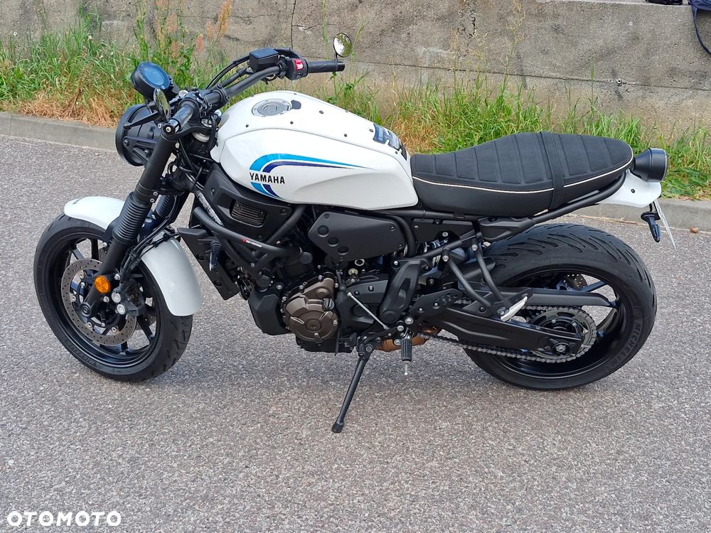 Yamaha XSR - 4
