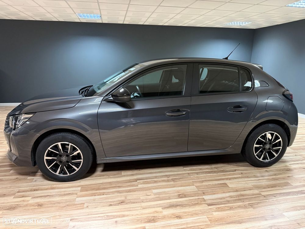 Peugeot 208 - 3