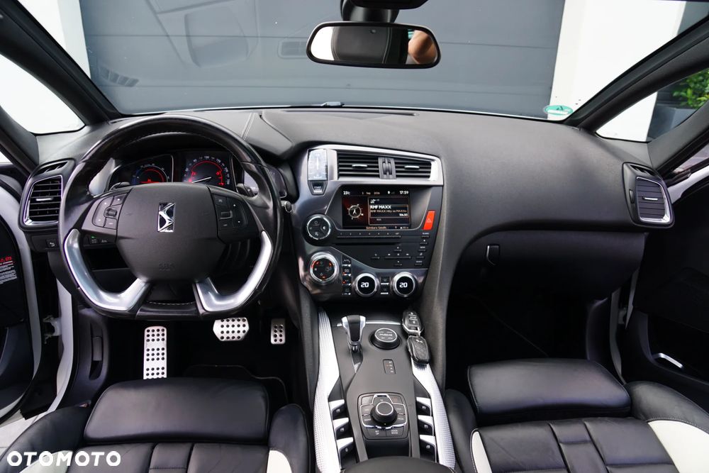 Citroën DS5 HDi 165 SportChic - 20