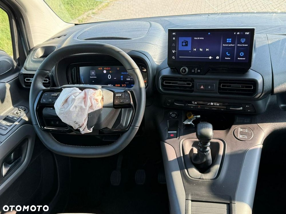 Toyota Proace City Verso 1.5 D-4D L1 Executive - 24