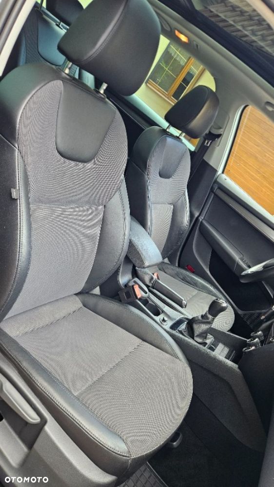 Skoda Octavia 2.0 TDI Sport Edition - 33