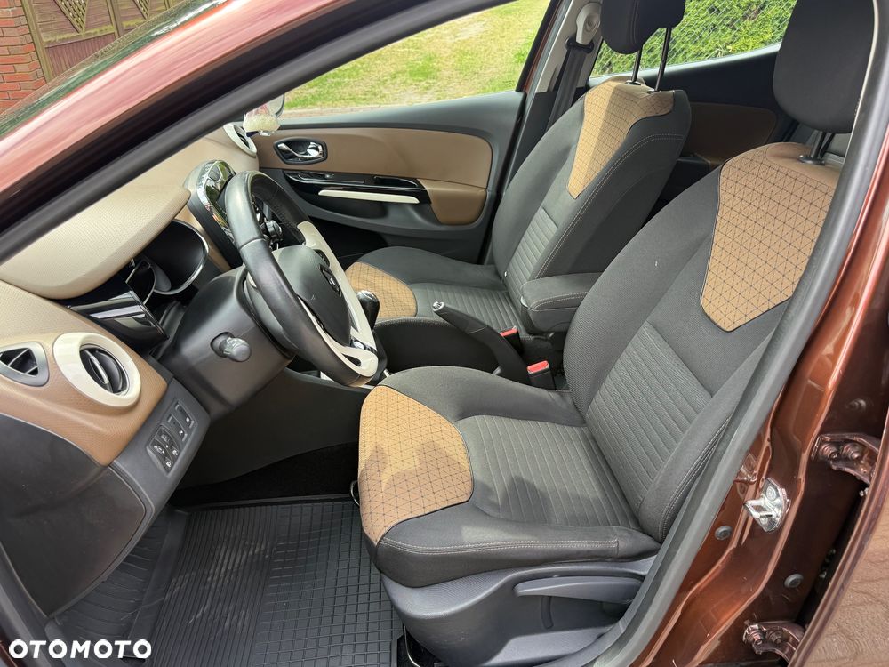 Renault Clio - 15