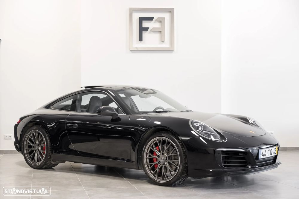 Porsche 911 2017 photo 2