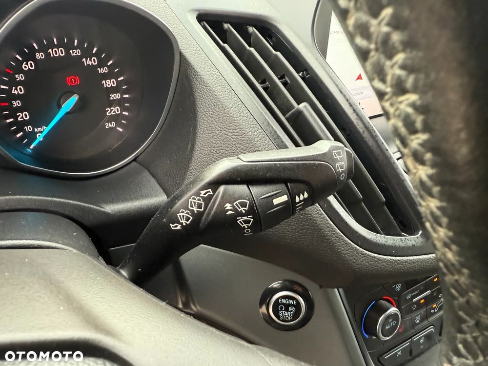 Ford Kuga 2.0 TDCi 4x4 Trend - 27