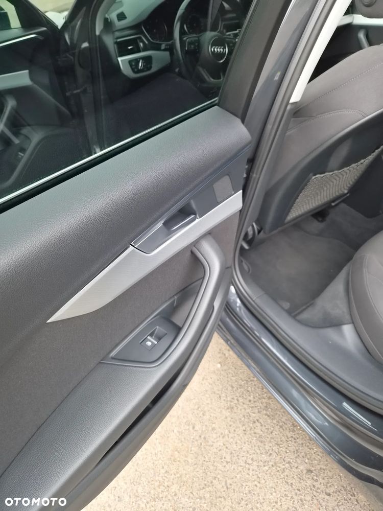 Audi A4 Avant 2.0 TDI S tronic - 13