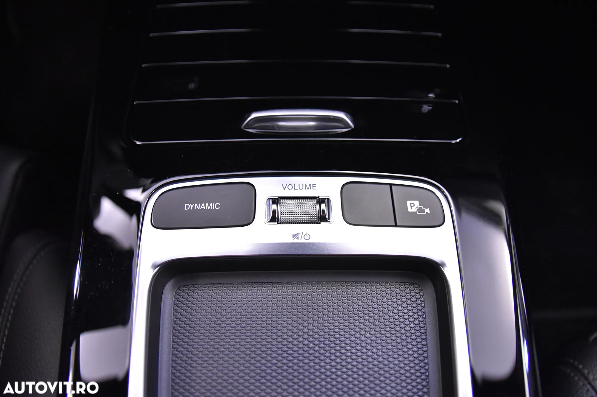 Mercedes-Benz CLA 220 MHEV 4MATIC Coupe - 17