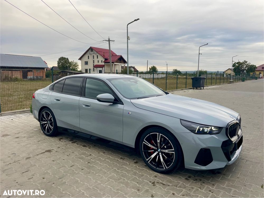 BMW Seria 5 520d AT MHEV - 32