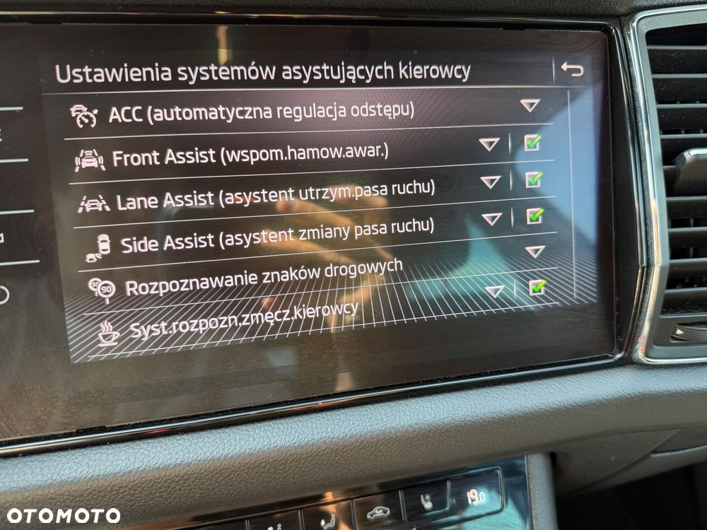 Skoda Kodiaq 2.0 TSI 4x4 L&K DSG - 10
