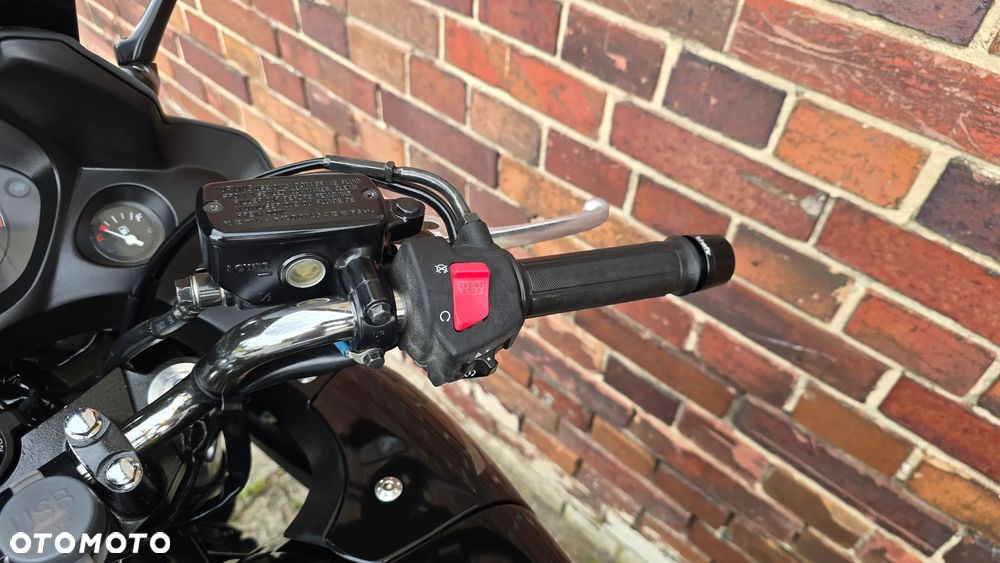 Honda CBF - 18