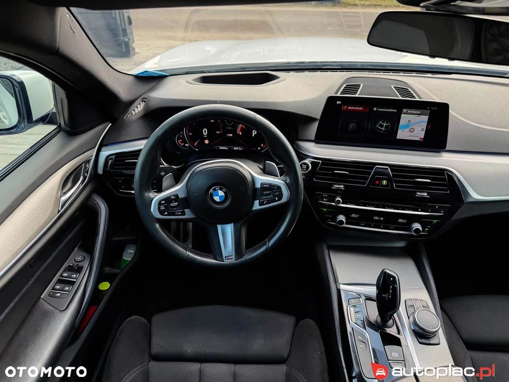 BMW Seria 5 520d M Sport sport - 38
