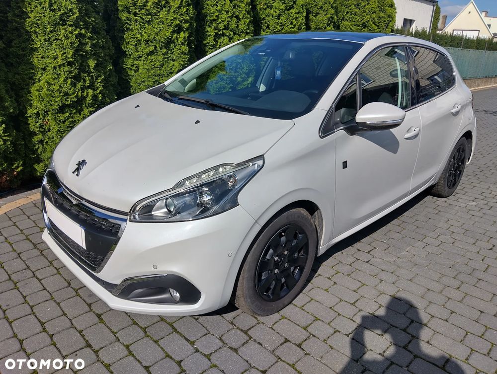 Peugeot 208 PureTech 82 Start & Stop Tech Edition - 1