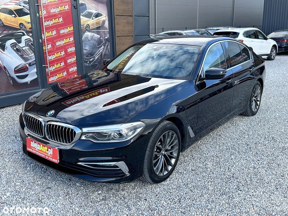 BMW Seria 5 530e iPerformance xDrive Luxury Line - 2